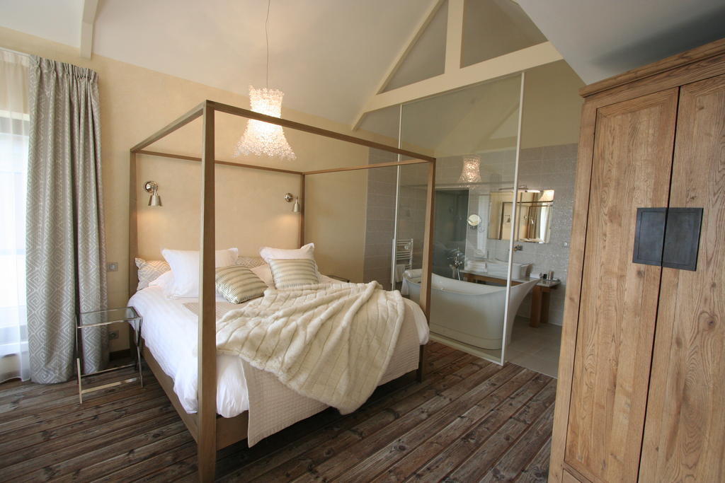 La Maison des Glazicks Plomodiern Chambre photo
